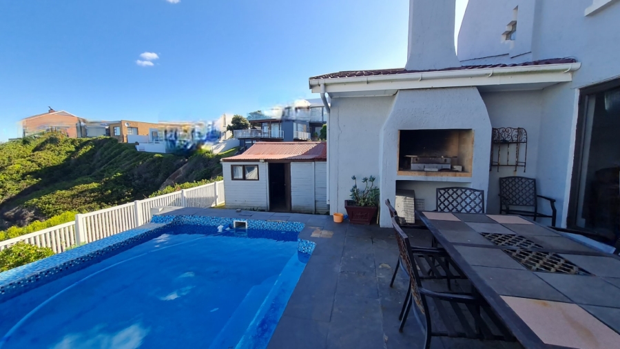 3 Bedroom Property for Sale in Dana Bay Western Cape